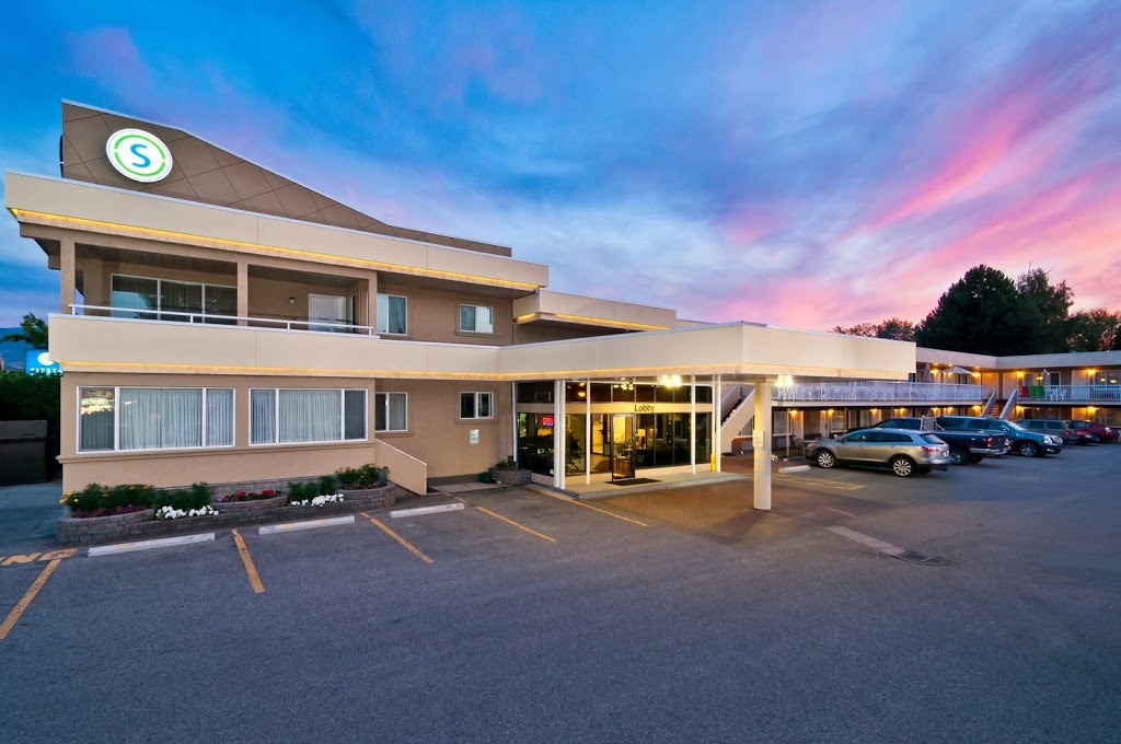 Siesta Suites Kelowna | 3152 Lakeshore Rd, Kelowna, BC V1W 3T1, Canada | Phone: (250) 763-5013