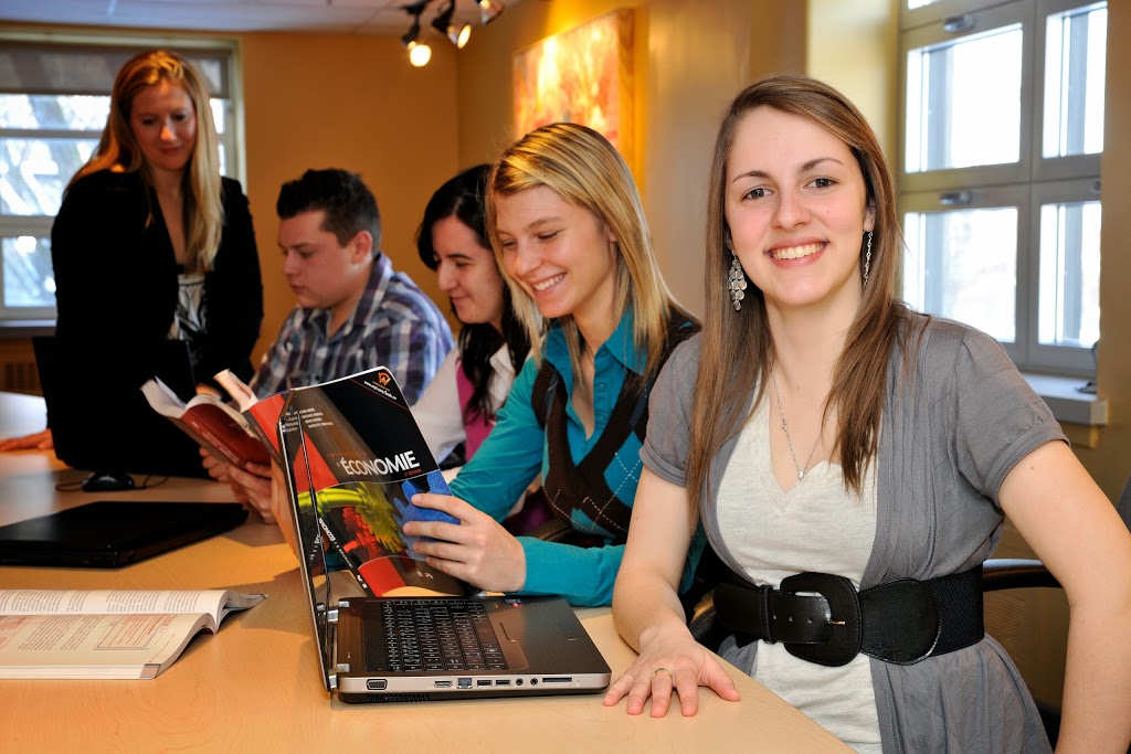 Cégep régional de Lanaudière à LAssomption | 180 Rue Dorval, LAssomption, QC J5W 6C1, Canada | Phone: (450) 470-0922