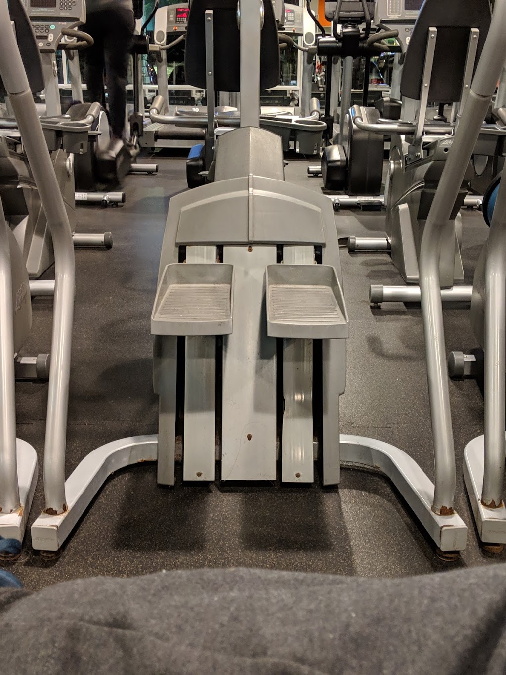 Steve Nash Fitness World | 7337 120 St #100, Delta, BC V4C 6P5, Canada | Phone: (604) 507-9889