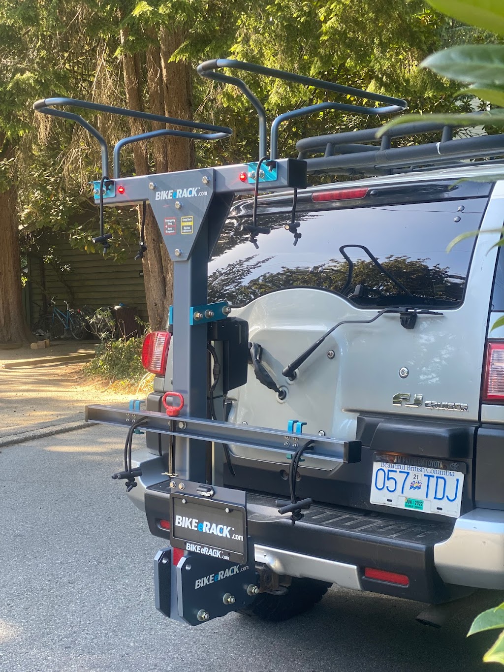 BIKE eRACK | 909 Seymour Blvd, North Vancouver, BC V7J 2J7, Canada | Phone: (604) 313-0497