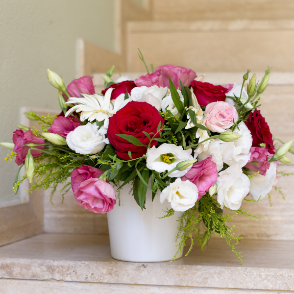 Sanda Flower Studio | 10 Enclave Trail, Brampton, ON L6R 4B3, Canada | Phone: (289) 205-3444