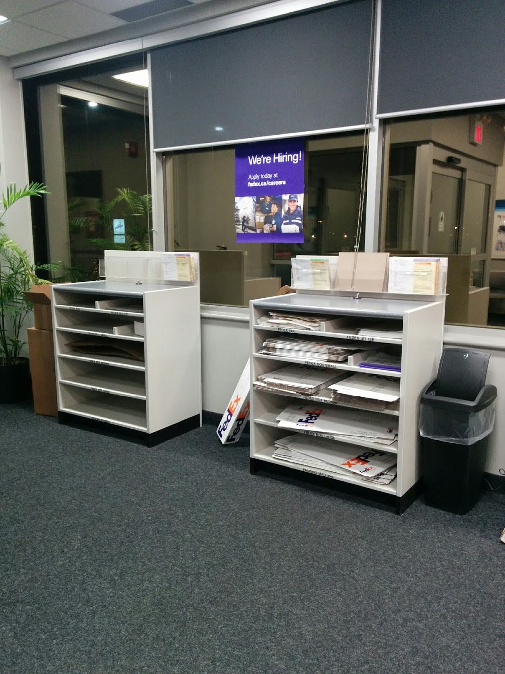 FedEx Ship Centre | 50 Barnes Rd, Cambridge, ON N3H 4R7, Canada | Phone: (800) 463-3339