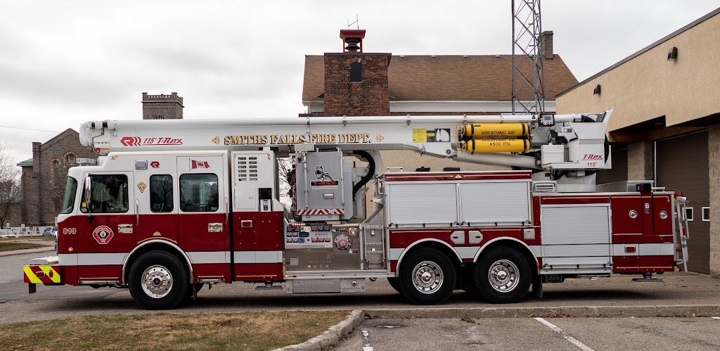 Smiths Falls Fire Department | 77 Beckwith St N, Smiths Falls, ON K7A 2B8, Canada | Phone: (613) 283-5869