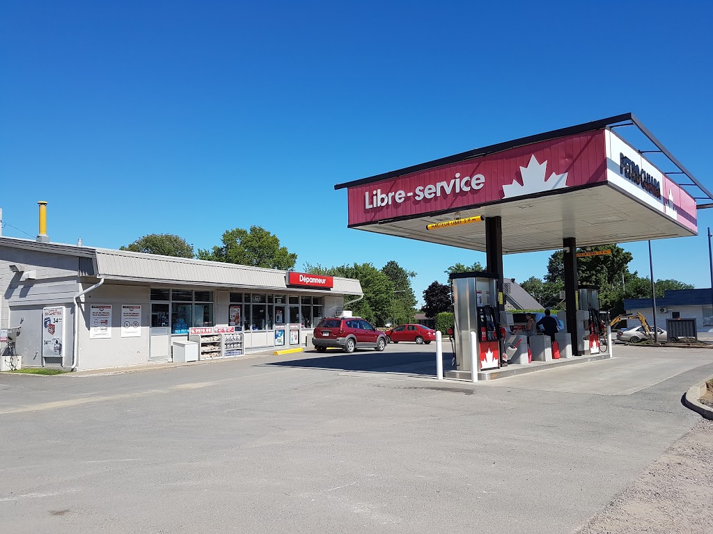 Petro-Canada | 1855 Rue Notre Dame, LAncienne-Lorette, QC G2E 5A5, Canada | Phone: (418) 871-3673