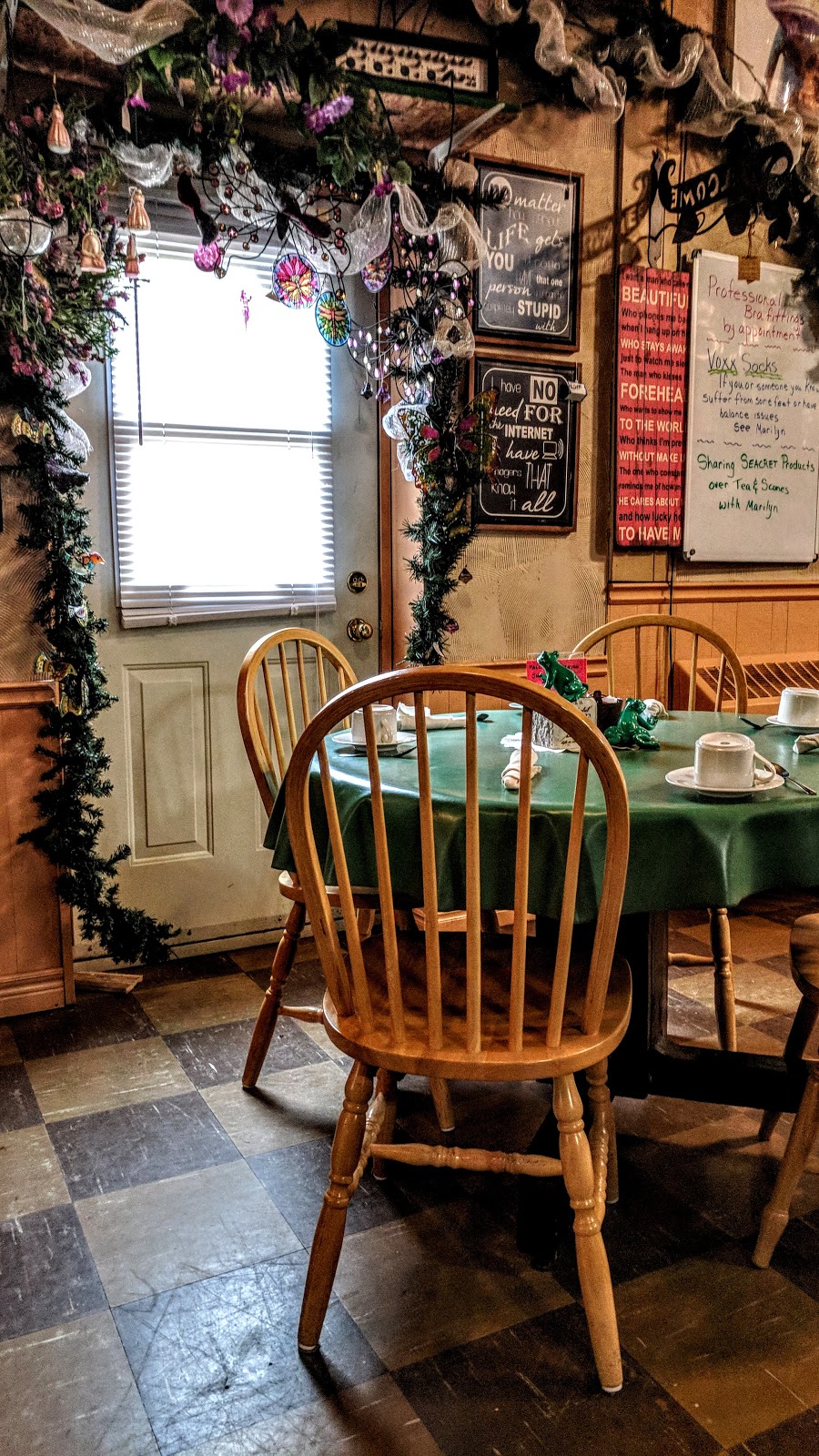 Marcanda Gifts & Tea Room | 4562 London Line, Wyoming, ON N0N 1T0, Canada | Phone: (519) 845-3133