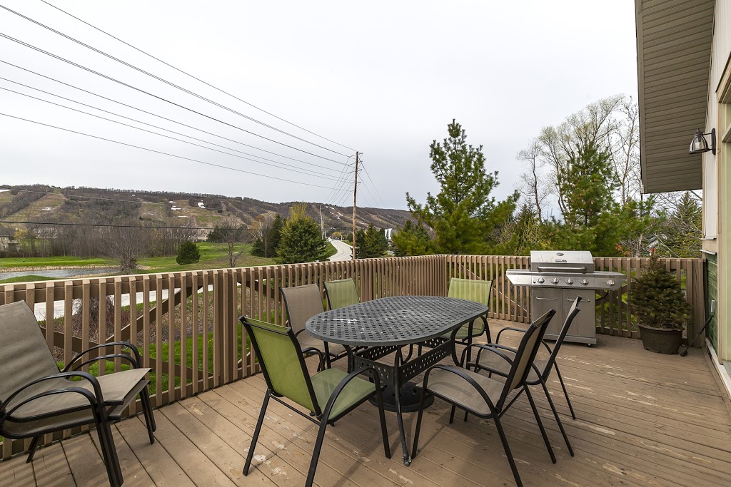 Blue View Chalets | Units # 1-8, 104 Brooker Blvd, The Blue Mountains, ON L9Y 3Z2, Canada | Phone: (416) 203-2057
