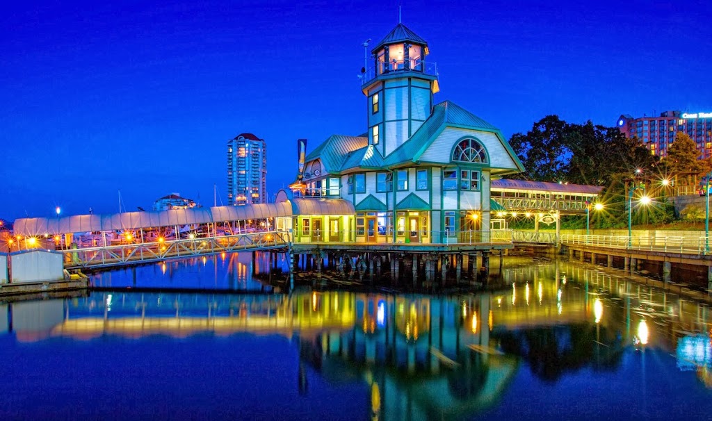 Lighthouse Bistro | 50 Anchor Way, Nanaimo, BC V9R 7B5, Canada | Phone: (250) 754-3212
