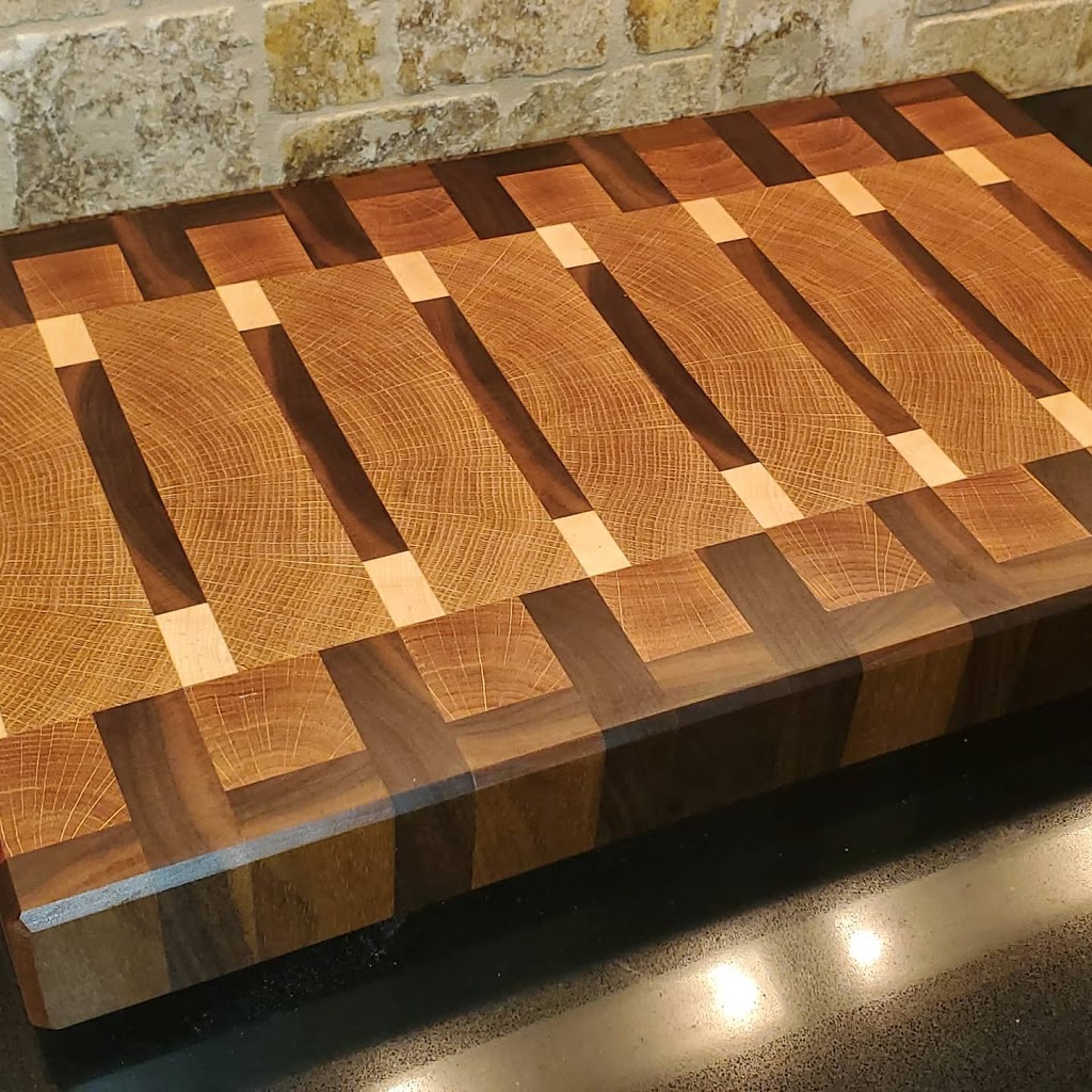 DP Woodworking | 1171 Limberlost Rd, Huntsville, ON P1H 2J6, Canada | Phone: (705) 323-2755