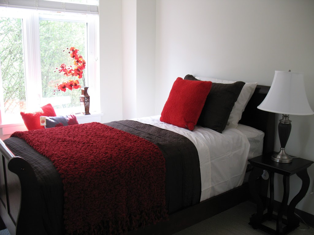 Bear Creek Villa | 8233 140 St, Surrey, BC V3W 5K9, Canada | Phone: (604) 599-9057