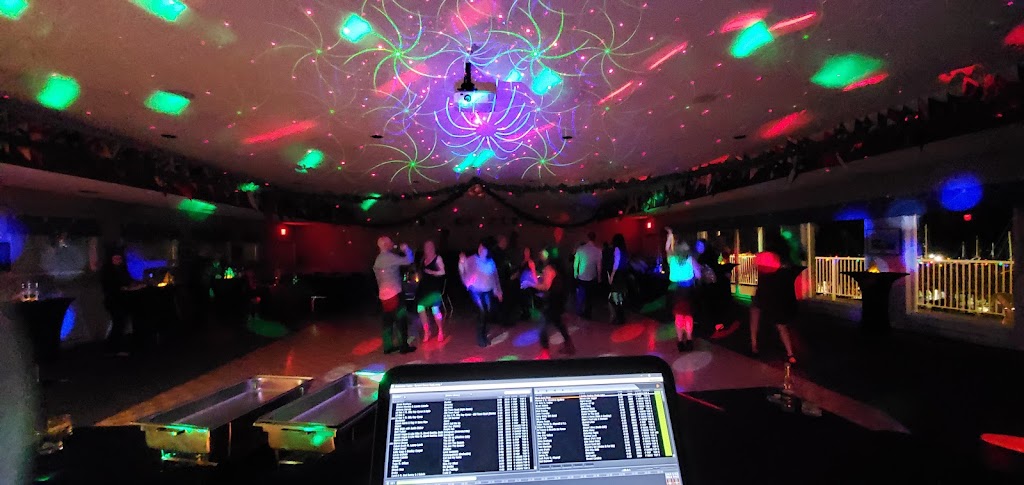 In The Mix Entertainment | 2115 Minto Ave, Nanaimo, BC V9X 1R7, Canada | Phone: (250) 713-5300