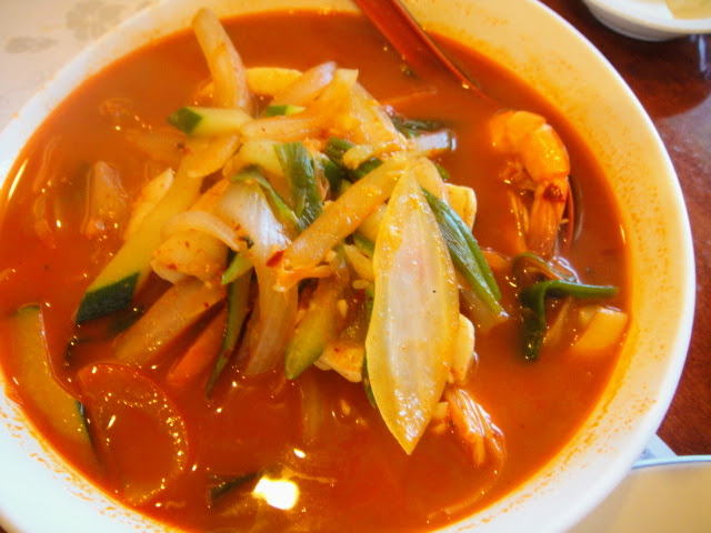 Iryewon Asian Fusion Restaurant (The Great Wall) | 100 Steeles Ave W, Thornhill, ON L4J 7Y1, Canada | Phone: (905) 731-0500