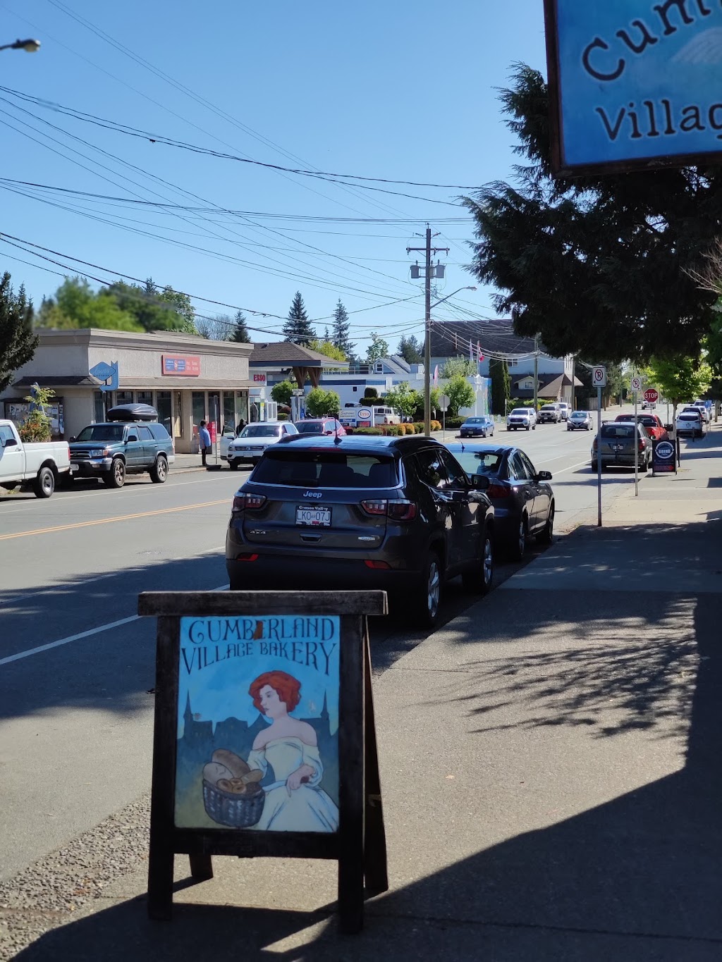 Cumberland Village Bakery | 2747 Dunsmuir Ave, Cumberland, BC V0R 1S0, Canada | Phone: (250) 336-2411