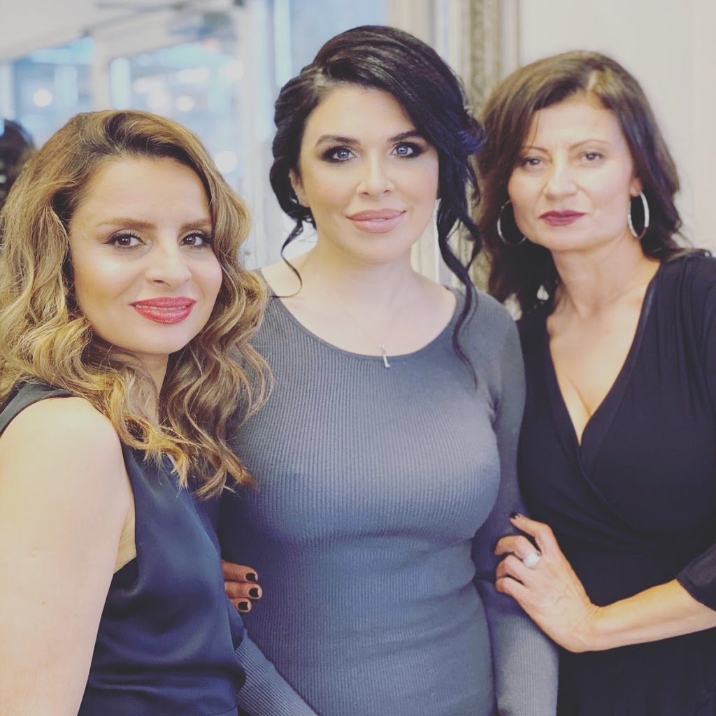 Renaissance Advanced Hair | 650 Clyde Ave, West Vancouver, BC V7T 1E2, Canada | Phone: (604) 922-0456