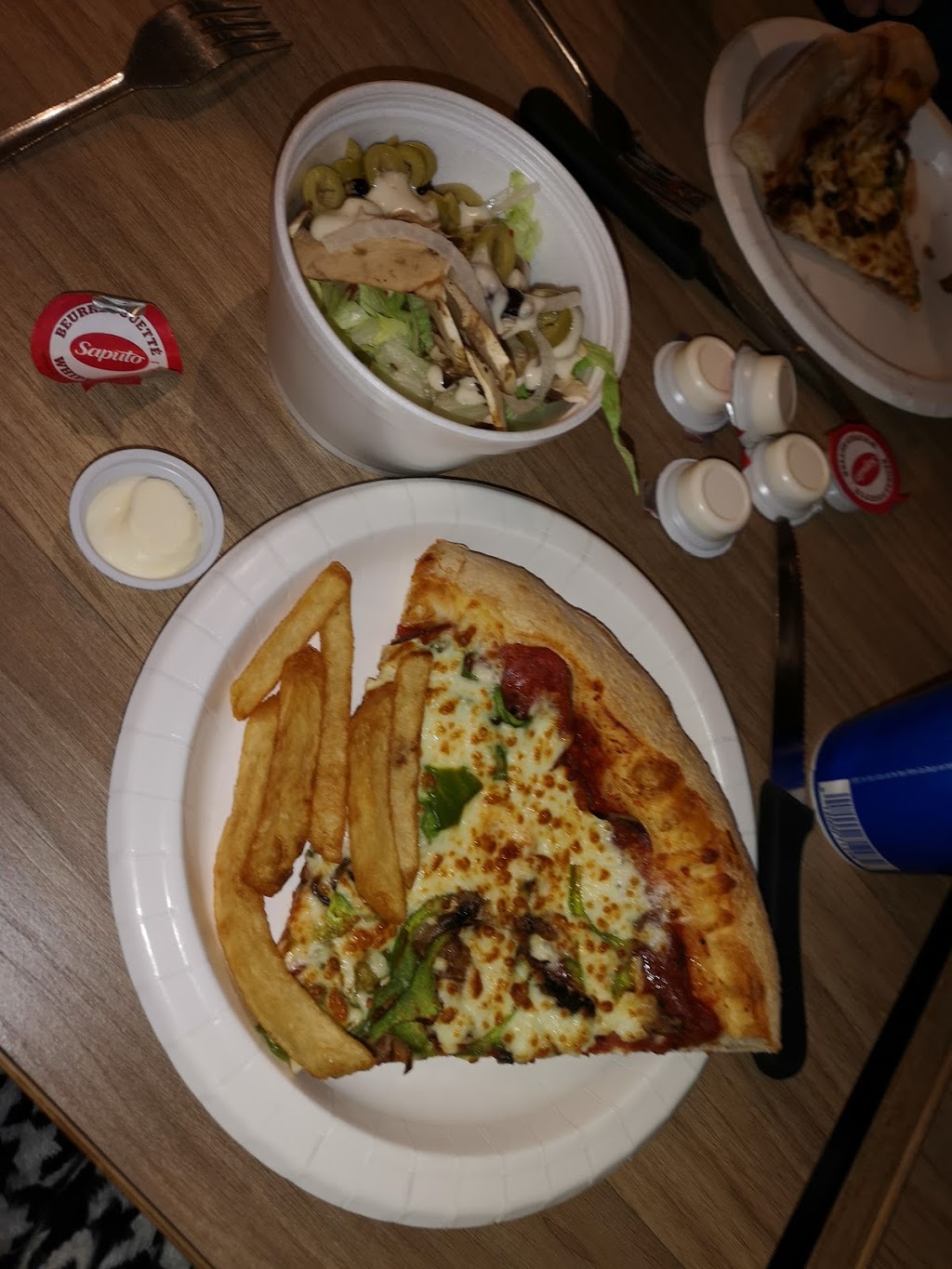 Pizza Salvatoré | 1860 Avenue Industrielle, Québec, QC G3K 1M4, Canada | Phone: (418) 845-5555