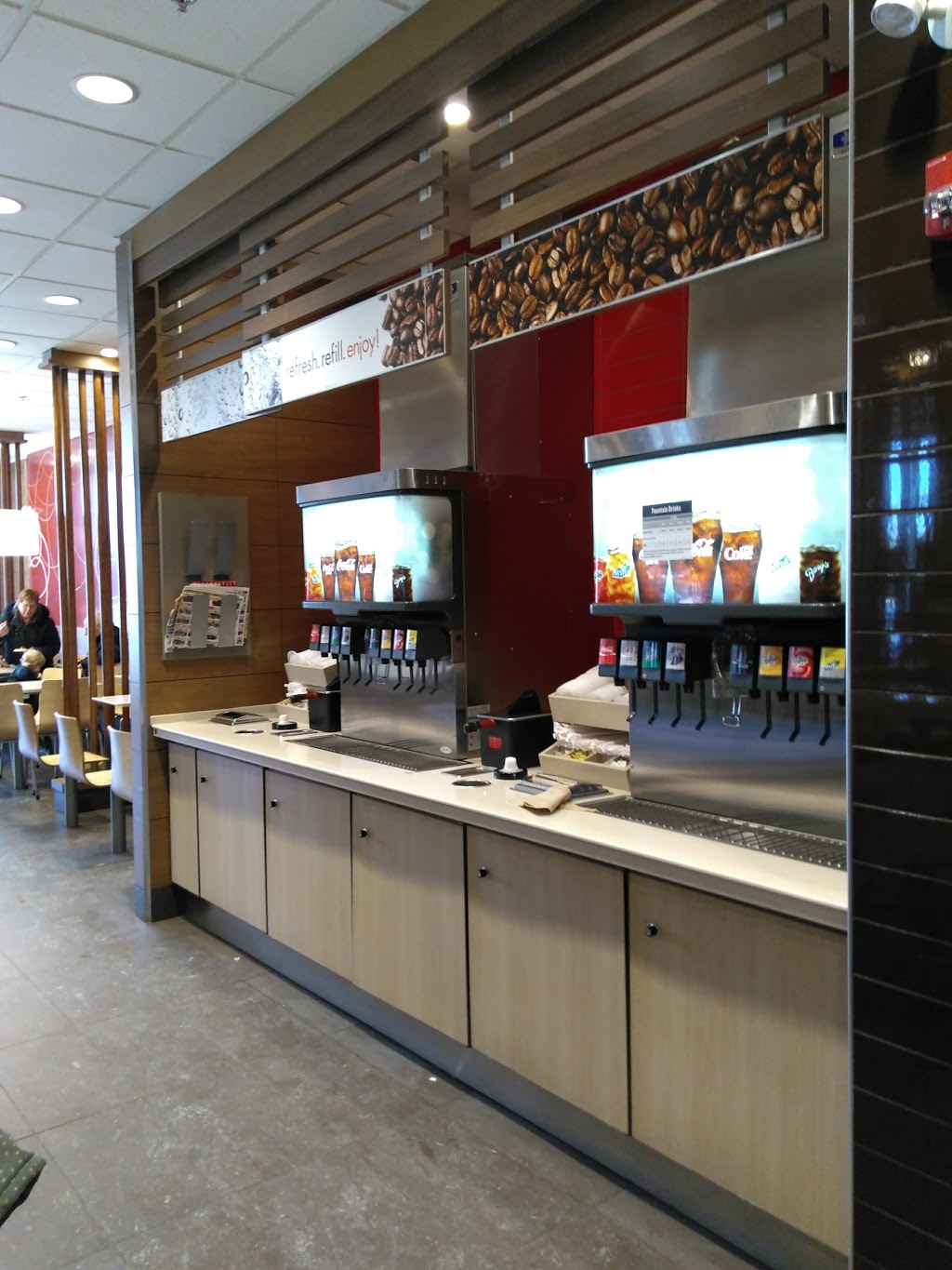 McDonalds | 1475 Regent Ave W, Winnipeg, MB R2C 3B2, Canada | Phone: (204) 949-6654