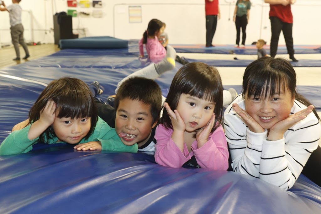 Just Bounce Newmarket | 1166 Gorham St Unit 7, Newmarket, ON L3Y 8W4, Canada | Phone: (905) 895-9091