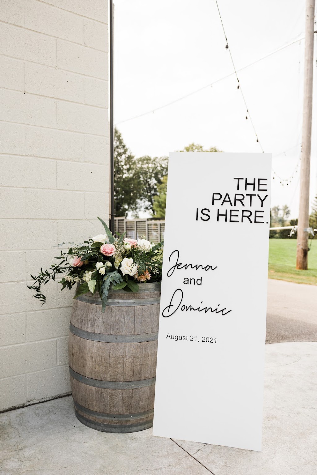 Above & Beyond Event Design and Decor | 769 Queen St E, St. Marys, ON N4X 1G2, Canada | Phone: (519) 284-3704