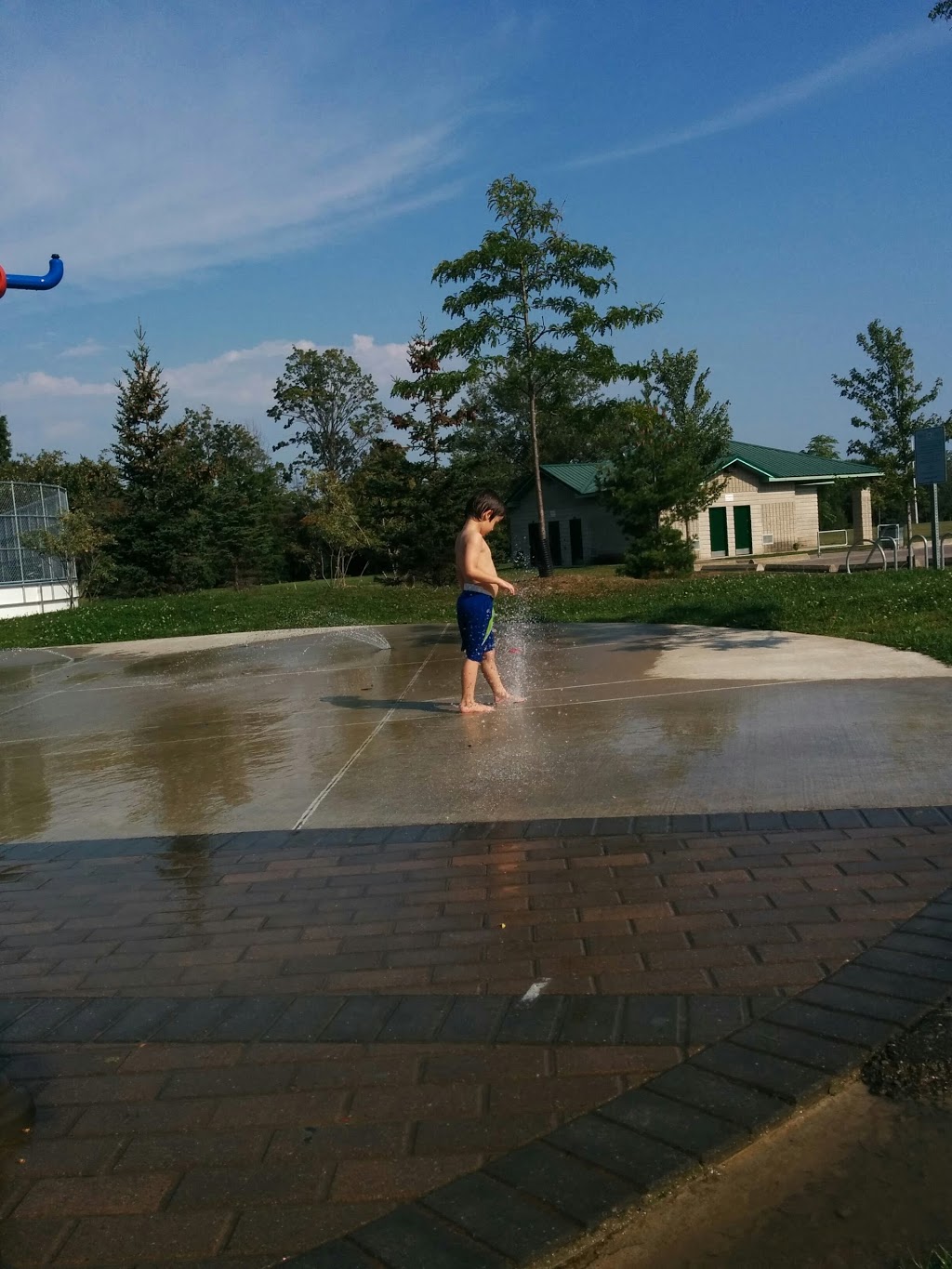 Peel Park | 307 Trent St E, Whitby, ON L1N 6W7, Canada | Phone: (905) 430-4310