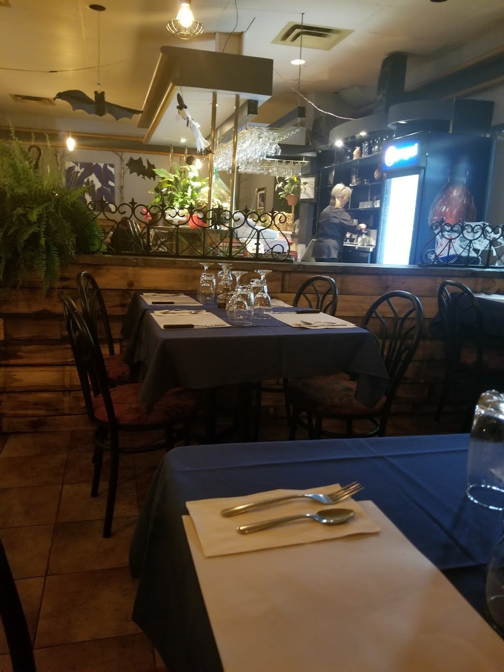 OPA ! | 1825 105e Ave, Shawinigan-Sud, QC G9P 1N2, Canada | Phone: (819) 536-3131