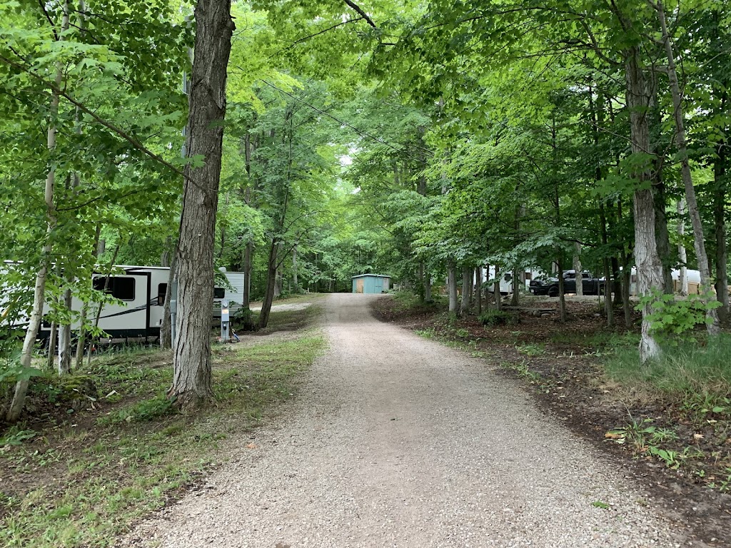 Maple Ridge Family Camp | 4510 Hwy 6, Miller Lake, ON N0H 1Z0, Canada | Phone: (519) 795-7575