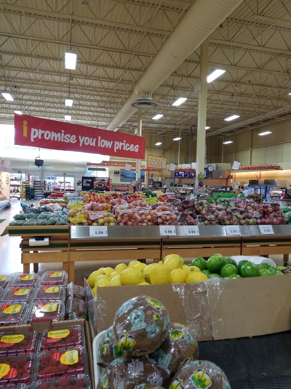 Terrys Your Independent Grocer | 290 First St N, Gravenhurst, ON P1P 1H3, Canada | Phone: (705) 687-0554
