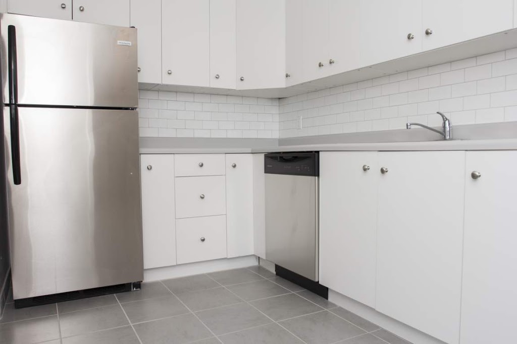 15 & 25 Canyon Ave. | 15 Canyon Ave, Toronto, ON M3H 4Y1, Canada | Phone: (416) 631-9377