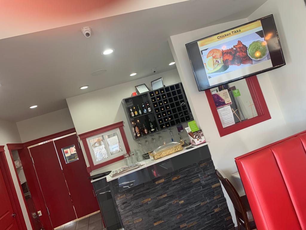 Raj Palace Restaurant | 15425 Bannister Rd SE, Calgary, AB T2X 3E9, Canada | Phone: (403) 454-3345
