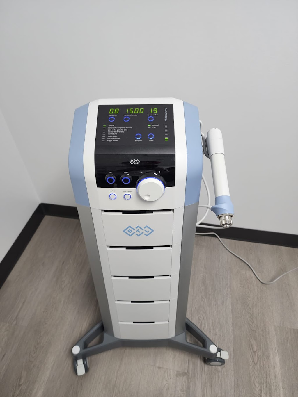 Townline Physiotherapy & Wellness | 3720 Townline Rd unit 130, Abbotsford, BC V2T 5W8, Canada | Phone: (604) 755-5517