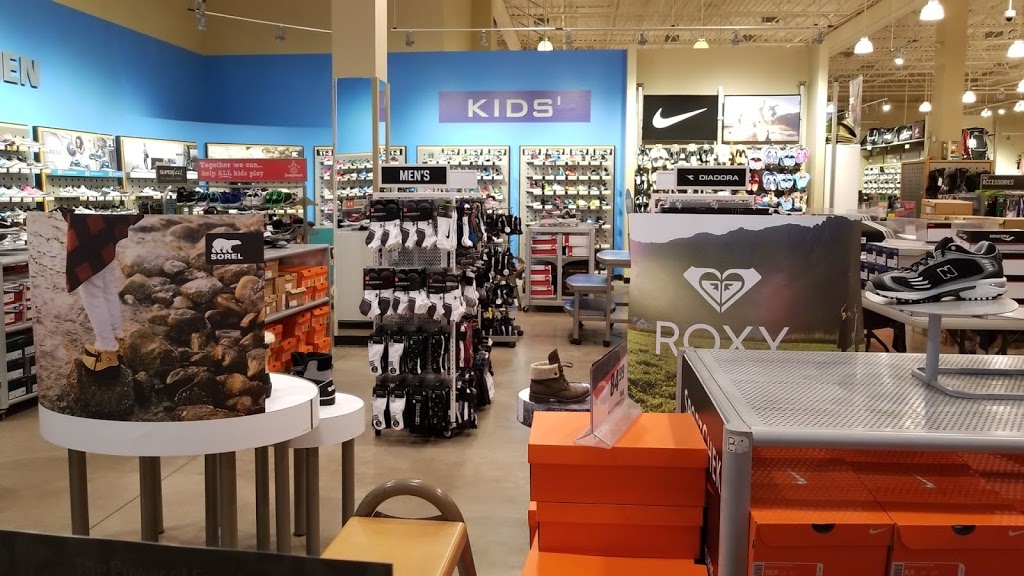 Sport Chek | 9123 Commercial St, New Minas, NS B4N 3E6, Canada | Phone: (902) 681-1485