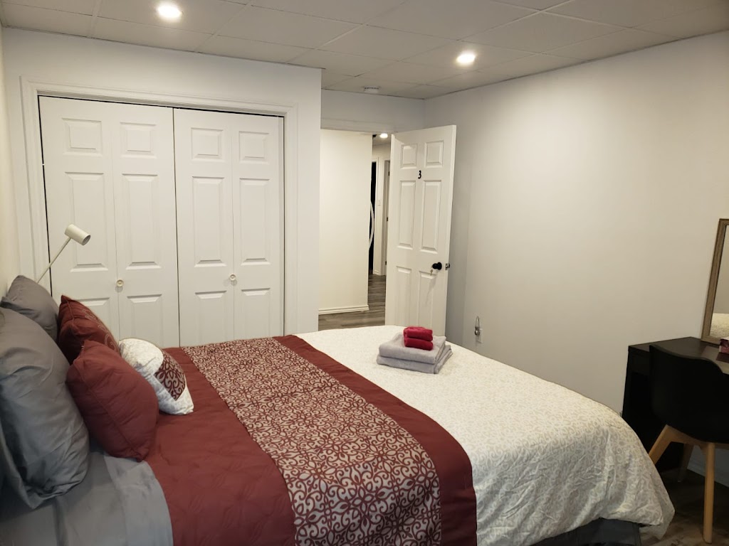 Bed & Breakfast Lac Nadeau | 4320 Chem. du Lac Nadeau, Mont-Laurier, QC J9L 3G4, Canada | Phone: (867) 222-6400
