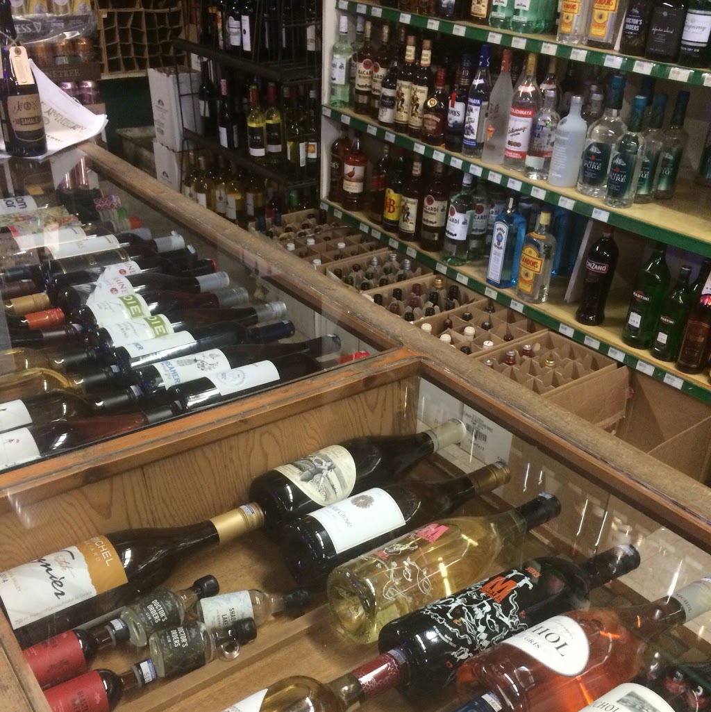 Naramata General Store | 225 Robinson Ave, Naramata, BC V0H 1N0, Canada | Phone: (250) 496-5450