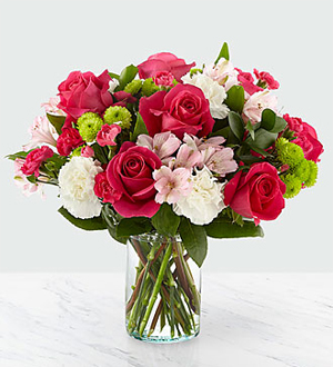 Flowers by Sophie | 645 The Queensway, Etobicoke, ON M8Y 1K6, Canada | Phone: (416) 253-4442