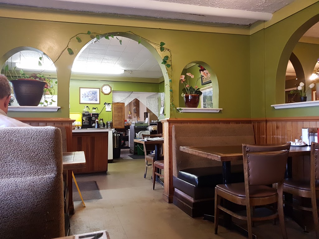 Matsqui Cafe | cafe | 5980 Riverside St, Abbotsford, BC V4X 1T8, Canada | 6048268626 OR +1 604-826-8626