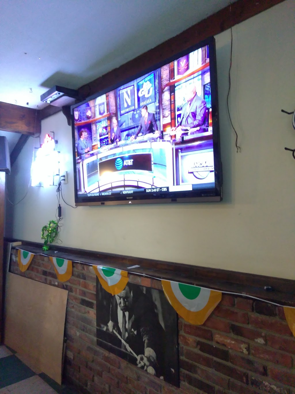 Flatterys | 1130 Orchard Park Rd, West Seneca, NY 14224, USA | Phone: (716) 674-9963