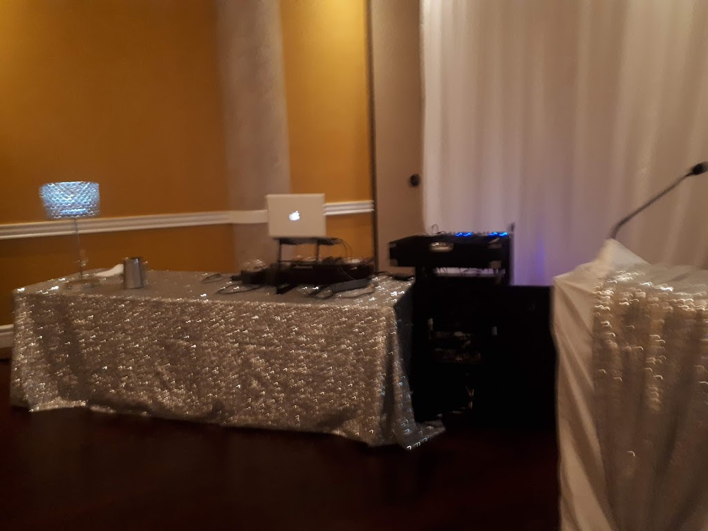 Tosca Banquet Hall | 800 Champlain Ave, Oshawa, ON L1J 7A6, Canada | Phone: (905) 404-9400