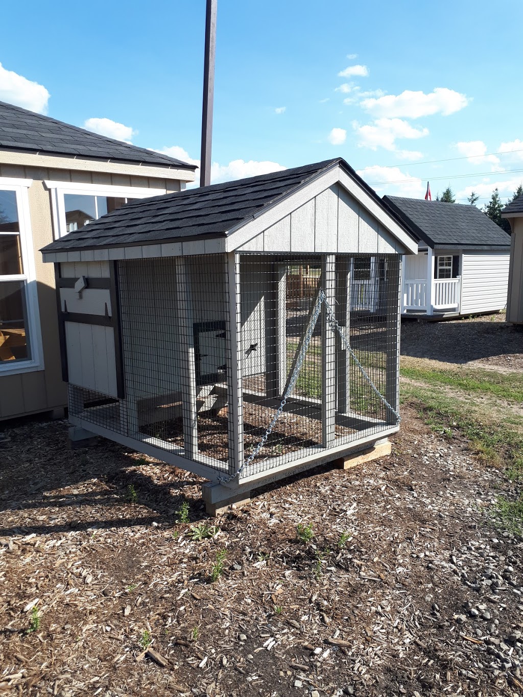 Windmill Truck Caps | 6899 Wellington Rd 7, Elora, ON N0B 1S0, Canada | Phone: (519) 846-2345