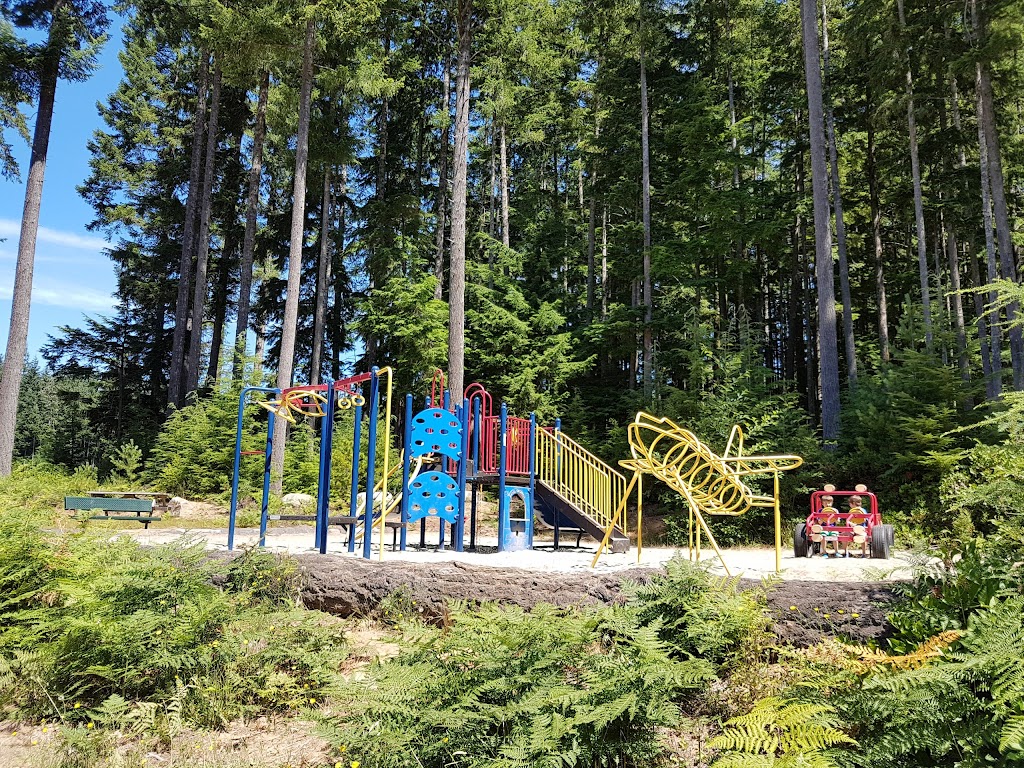 Quadra Island Community Centre | 970 W Rd, Quathiaski Cove, BC V0P 1N0, Canada | Phone: (250) 285-3243