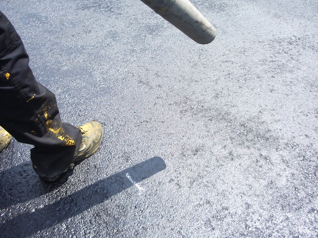 Marquage Scellant Pavement | 81 Chem. Stephenson, Gore, QC J0V 1K0, Canada | Phone: (514) 576-7218
