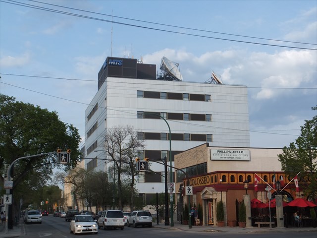 Bell MTS | 640 Corydon Ave, Winnipeg, MB R3M 0X7, Canada | Phone: (204) 225-5687