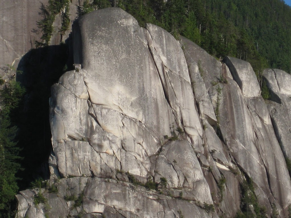 Squamish Rock Guides | 38180 Lombardy Crescent, Squamish, BC V8B 0X3, Canada | Phone: (604) 892-7816
