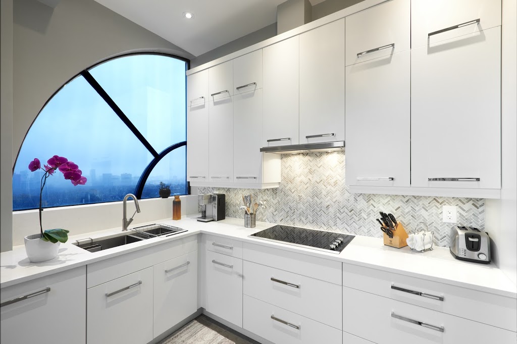 Wolstencroft Kitchens Ltd | 25 Scarsdale Rd, North York, ON M3B 2R2, Canada | Phone: (416) 385-0043