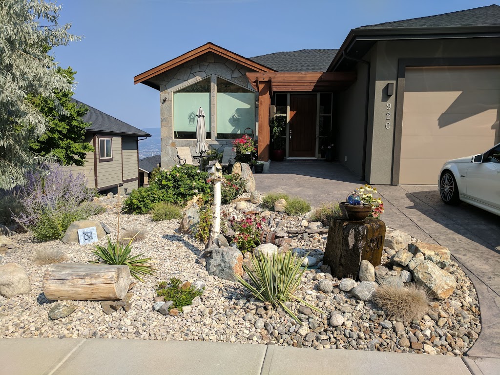 Hilltop Escape B&B | Hewetson Court, Kelowna, BC V1W 5H8, Canada | Phone: (778) 477-1151