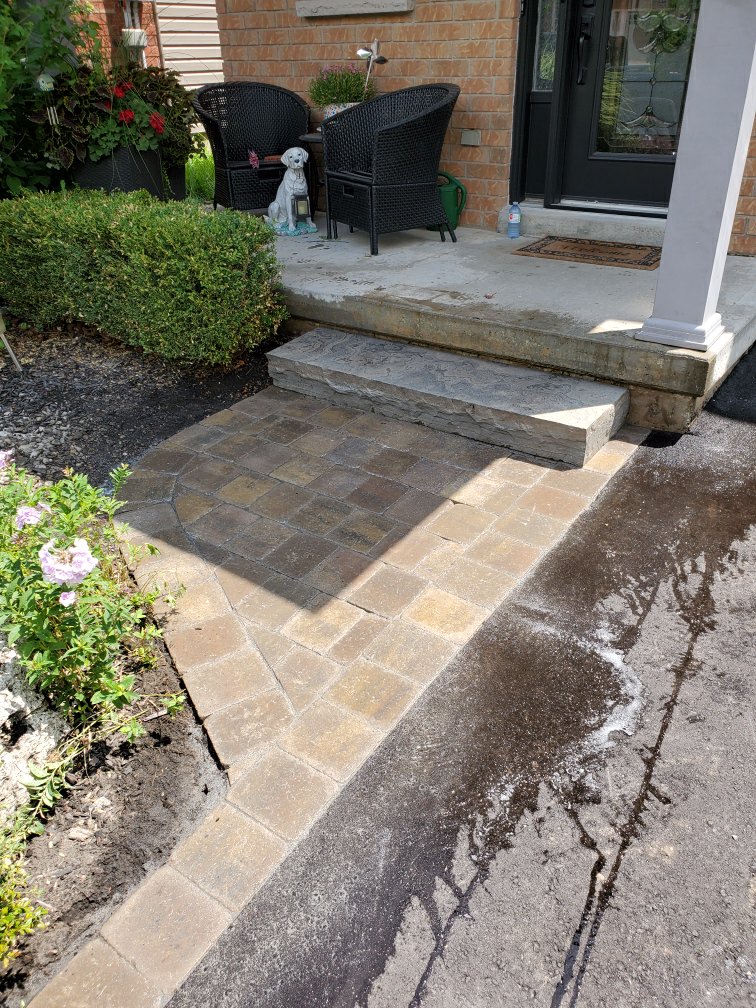 A R Down Landscaping Inc | 83 Kingham Rd, Acton, ON L7J 1S3, Canada | Phone: (905) 864-9113