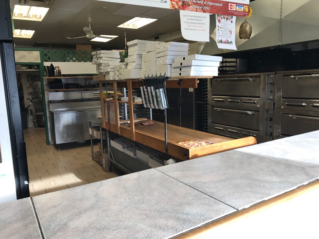 Lucianis Pizza | 241 Dunsdon St, Brantford, ON N3R 7C3, Canada | Phone: (519) 759-0060
