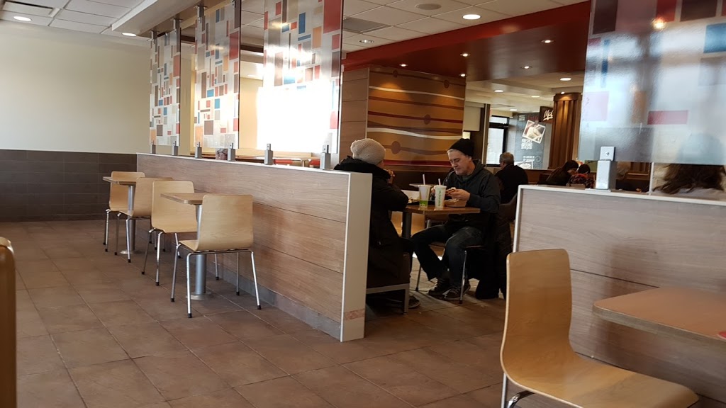 McDonalds | 950 Ordze Rd, Sherwood Park, AB T8A 4L8, Canada | Phone: (780) 467-6490