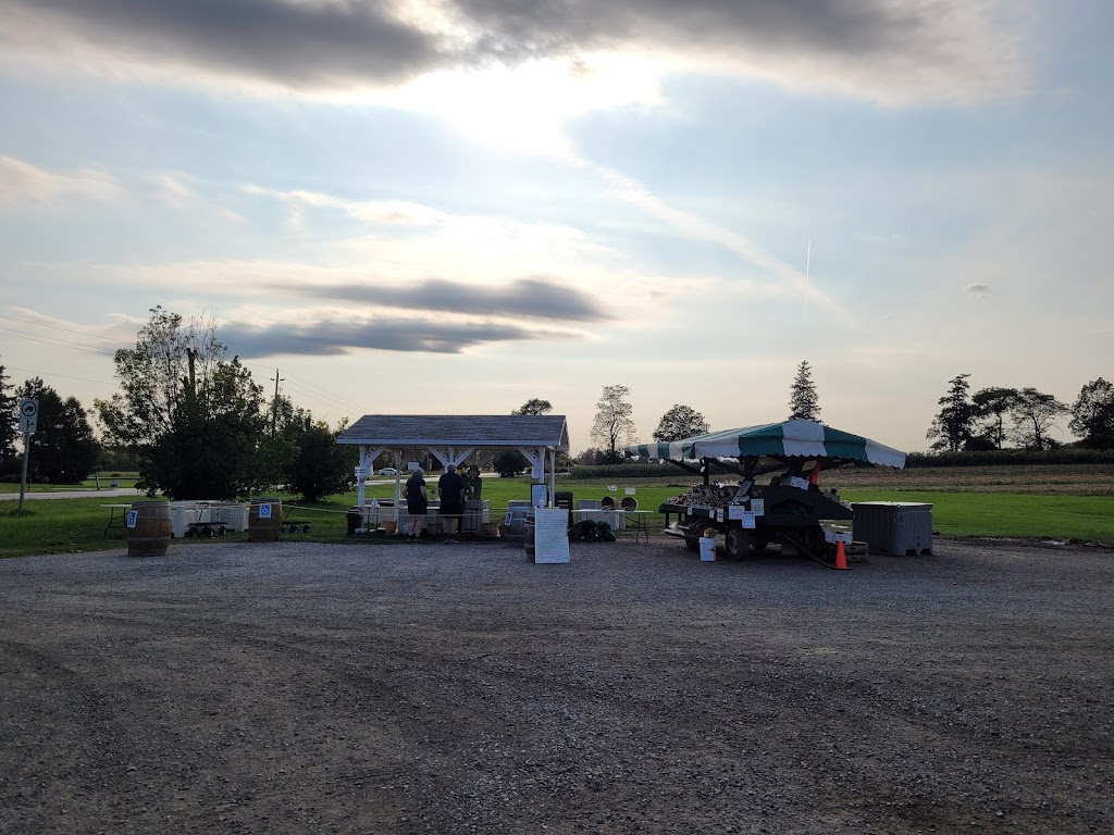 Cranston Farms | 37 Carluke Rd E, Ancaster, ON L9G 3L1, Canada | Phone: (905) 648-0176