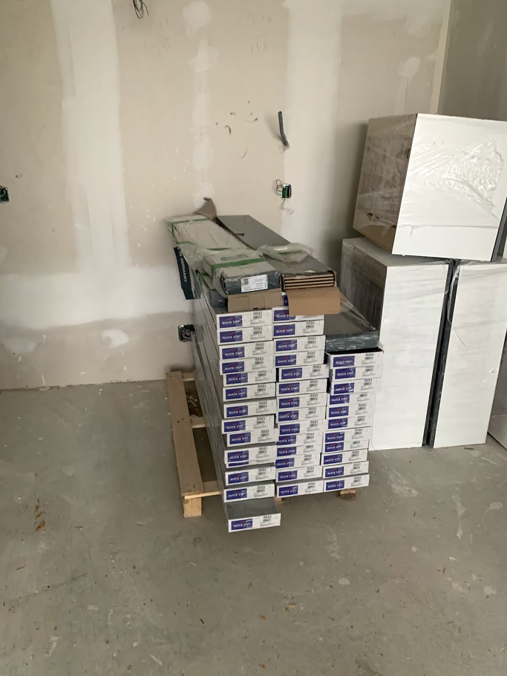 Renovation | 102 Golden Gate Cir, Woodbridge, ON L4H 1N6, Canada | Phone: (647) 674-6263