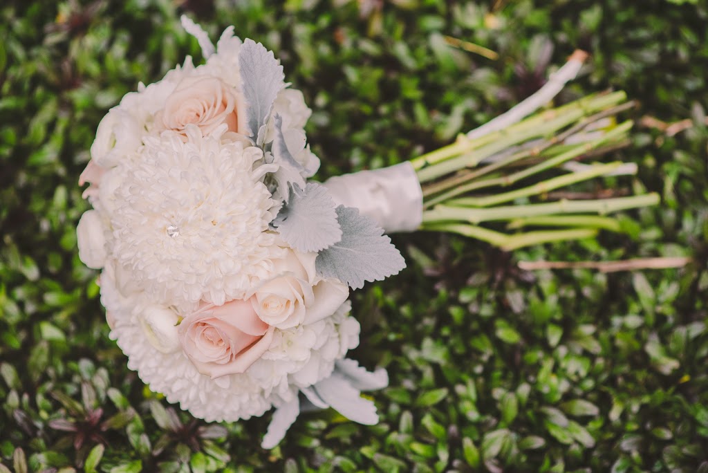 Floral Fusion | 2239 Floradale Rd, Floradale, ON N0B 1V0, Canada | Phone: (519) 669-9761