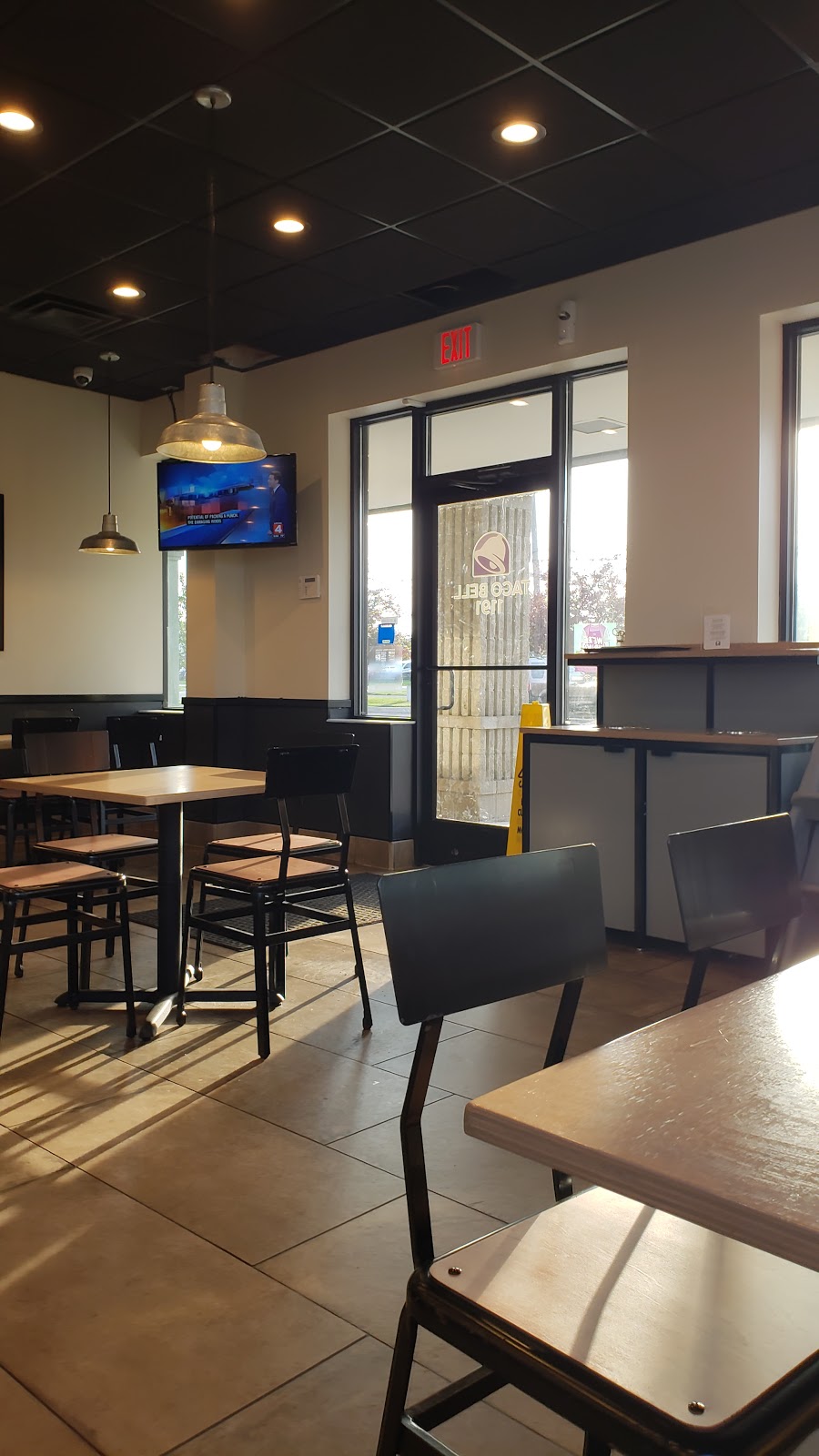 Taco Bell | 1191 S Carney Dr, St Clair, MI 48079, USA | Phone: (810) 329-2489