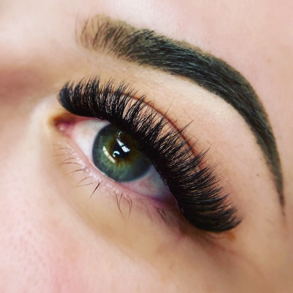 Local Beauté Dermapigmentation Microblading Extension de cils | 16549 Chemin Notre Dame, Mirabel, QC J7J 2A5, Canada | Phone: (514) 293-1794